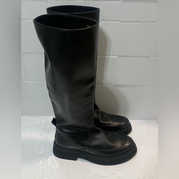 New TODS Black Leather Classic Tall Knee-High Boots - Size 35.5 - Picture 2 of 9